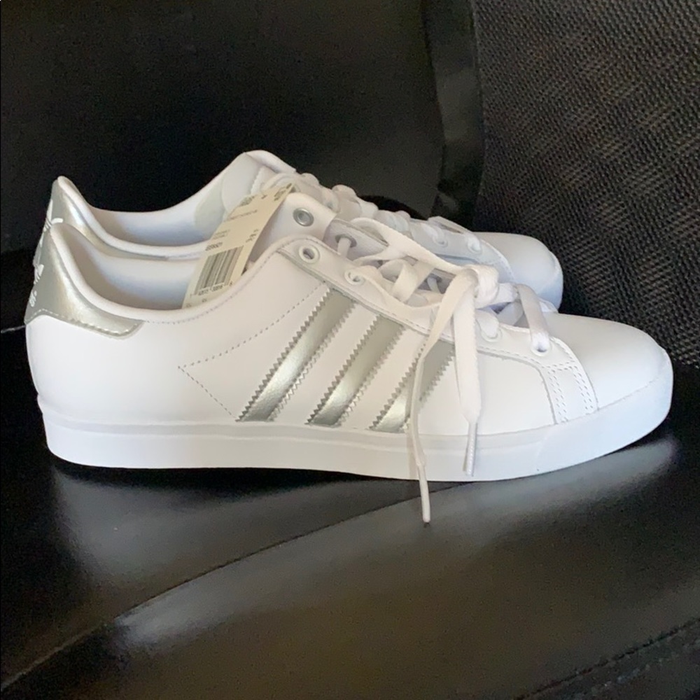 Adidas Coast Star Silver. NEW WITH TAGS.